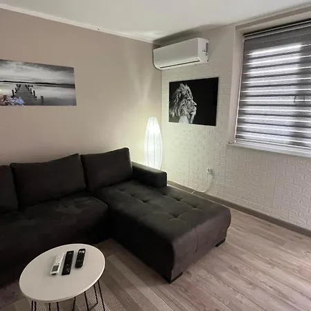 Petrov * Donji Milanovac