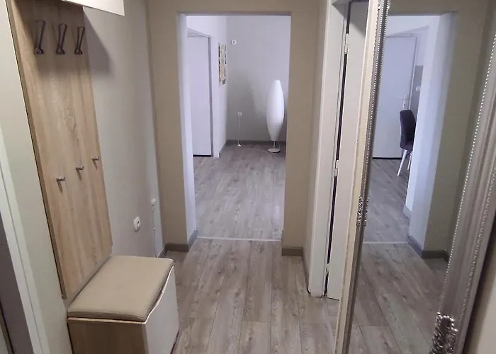 Petrov * Donji Milanovac