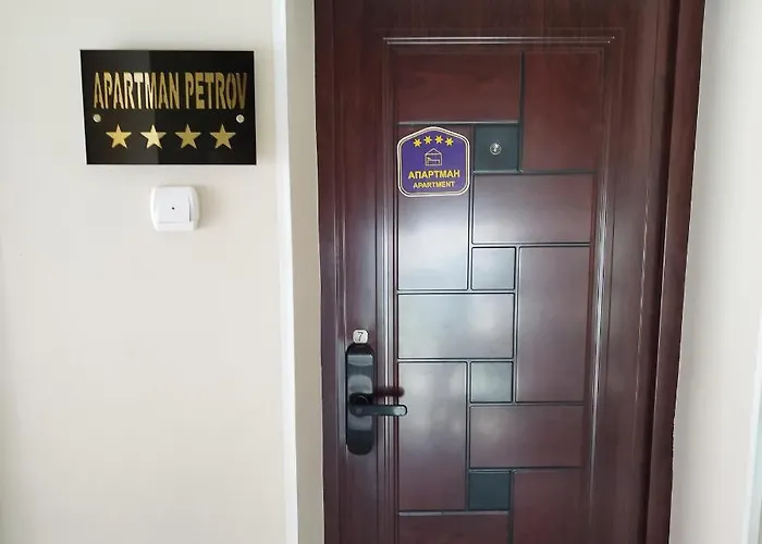 Διαμέρισμα Petrov